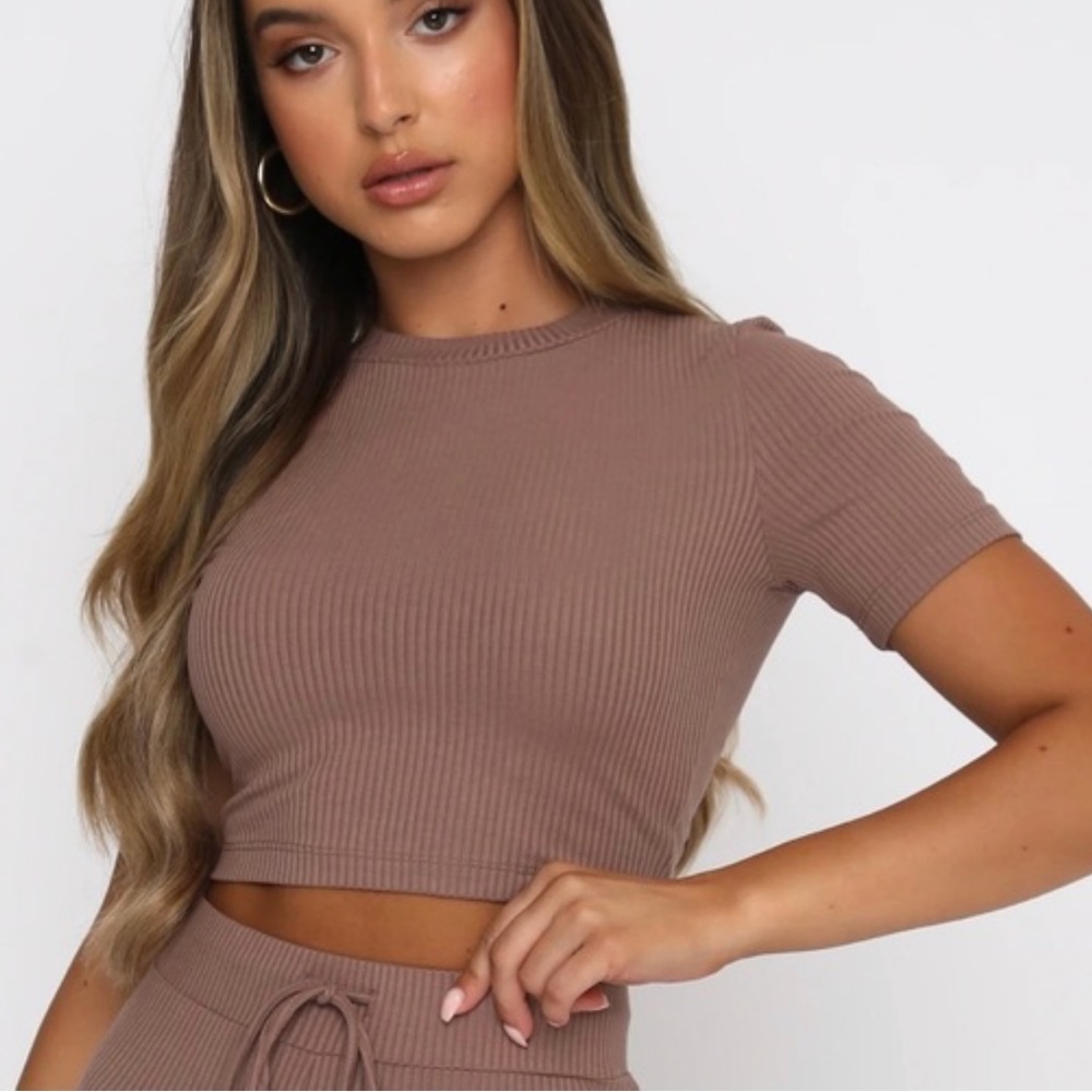 White Fox Ribbed Crop Top